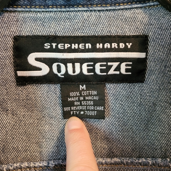 Vintage Stephen Hardy Squeeze Dark Wash Denim Jean Jacket - Picture 5 of 6